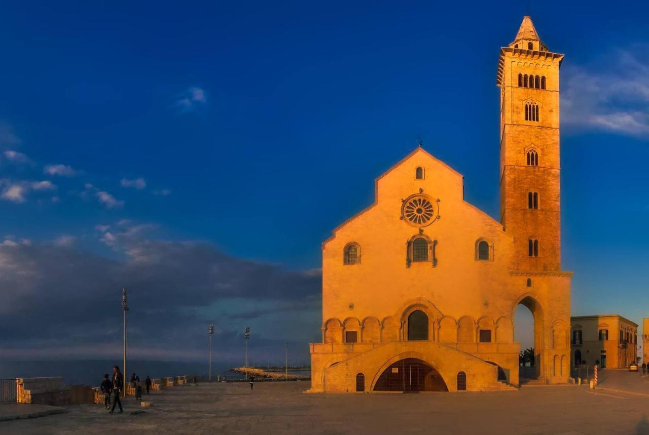 Palazzo Romanelli B&B Trani Ngoại thất bức ảnh